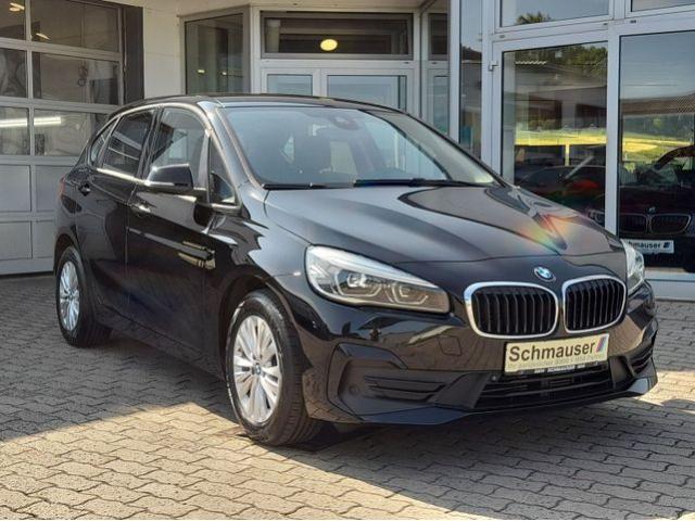 BMW 218  Active Tourer i Advantage,LED,NAVI,AHK,RFK,D