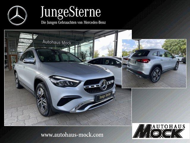 Mercedes-Benz GLA 180  Progressive Advanced Panorama dig Displa