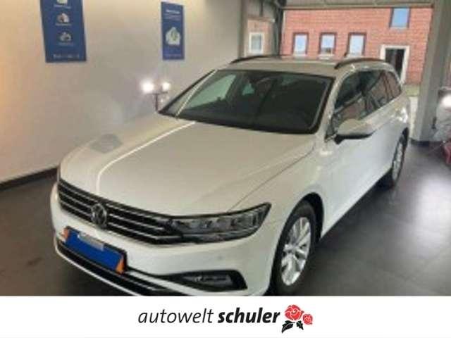 VW Passat 1,5 TSI DSG Business AHK NaviVariant