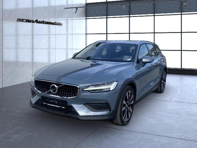 Volvo V60  CC Basis AWD