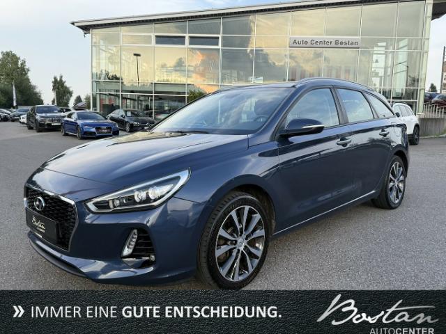 Hyundai i30  1.6 CRDI/AUTOMATIK/KAMERA/NAVI/PARKSENSOR