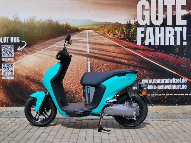 Yamaha NEO`s Dual Battery 