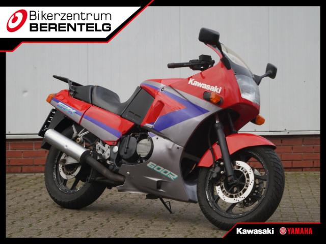 Kawasaki GPX 600 R  GPX600R Unfall für Export / Händler