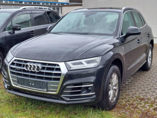 Audi Q5  45 TDI 3.0 quattro, Navi, S-Line, AHK abnehmb.