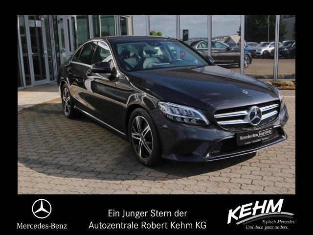 Mercedes-Benz C 300  +AVANTGARDE+AHK+KAMERA+KEYLESS-GO+SPIEGEL-P